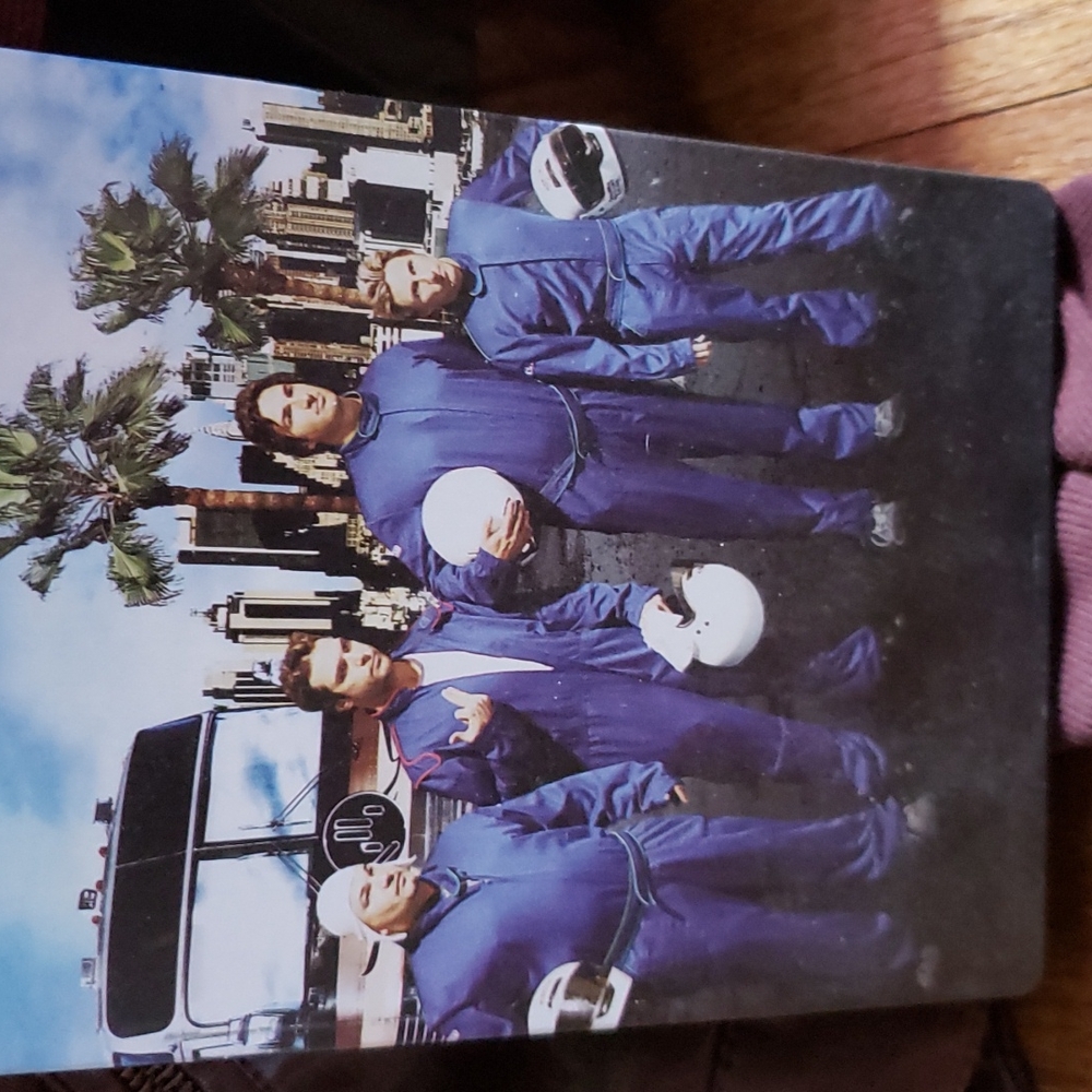 Dane Cook's Tourism dvd - Picture 2 of 2